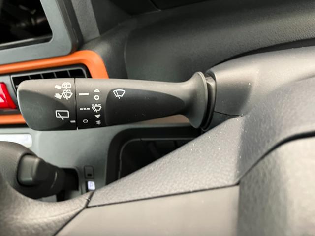 タントファンクロスワンオーナー　バックモニター対応カメラ　両側パワースライドドア　電動パーキングブレーキ　オートブレーキホールド　運転席・助手席シートヒーター　スマートキー　純正１４インチアルミホイール（香川県）の中古車