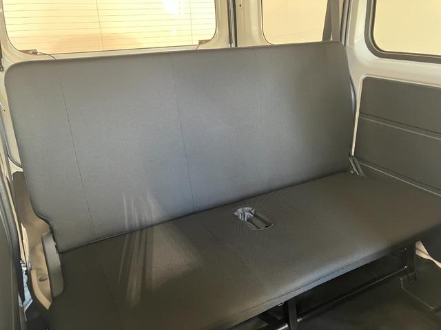 ハイゼットカーゴＤＸ　　キーレスエントリー／スマアシＡＭ／ＦＭラジオ　キーレスエントリー　スマアシ　アイドリングストップ　ハロゲンヘッドライト　オートライト　オートマチックハイビーム　取扱説明書　メンテナンスノート（香川県）の中古車