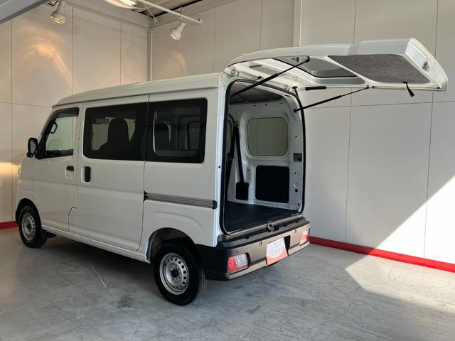 ハイゼットカーゴＤＸ　　キーレスエントリー／スマアシＡＭ／ＦＭラジオ　キーレスエントリー　スマアシ　アイドリングストップ　ハロゲンヘッドライト　オートライト　オートマチックハイビーム　取扱説明書　メンテナンスノート（香川県）の中古車