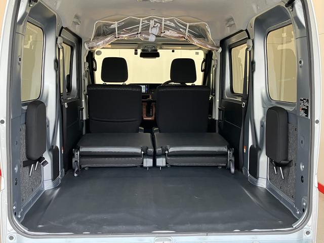 ハイゼットカーゴクルーズ　ナビ／ＥＴＣ／ドラレコワンオーナー　純正ナビ　純正ＥＴＣ　純正ドライブレコーダー　両側スライドドア　Ｂｌｕｅｔｏｏｔｈ接続　電動格納ミラー　間仕切カーテン　プッシュスタートボタン　木目調インテリアパネル　スマートキー（香川県）の中古車