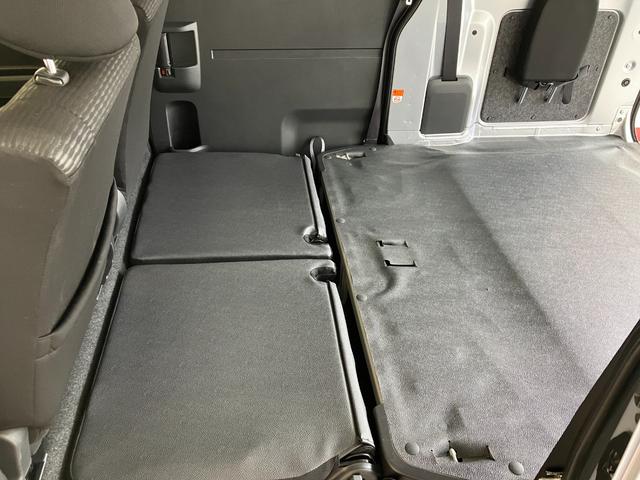 ハイゼットカーゴクルーズ　ナビ／ＥＴＣ／ドラレコワンオーナー　純正ナビ　純正ＥＴＣ　純正ドライブレコーダー　両側スライドドア　Ｂｌｕｅｔｏｏｔｈ接続　電動格納ミラー　間仕切カーテン　プッシュスタートボタン　木目調インテリアパネル　スマートキー（香川県）の中古車