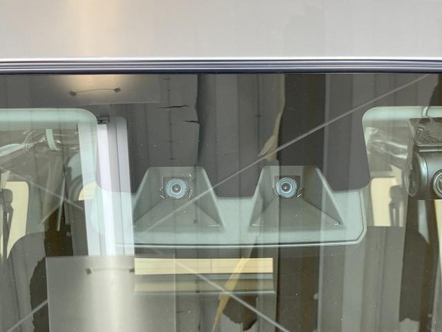 ハイゼットカーゴクルーズ　ナビ／ＥＴＣ／ドラレコワンオーナー　純正ナビ　純正ＥＴＣ　純正ドライブレコーダー　両側スライドドア　Ｂｌｕｅｔｏｏｔｈ接続　電動格納ミラー　間仕切カーテン　プッシュスタートボタン　木目調インテリアパネル　スマートキー（香川県）の中古車