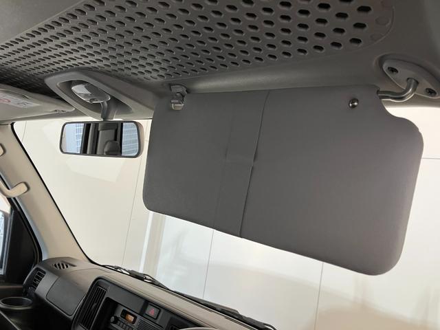 ハイゼットカーゴＤＸ　ルーフキャリア／キーレスエントリーワンオーナー　ＡＭ／ＦＭラジオ　ルーフキャリア　キーレスエントリー　両側スライドドア　ハロゲンヘッドライト　オートライト　取扱説明書　メンテナンスノート（香川県）の中古車