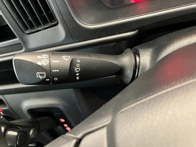 ハイゼットカーゴＤＸ　ルーフキャリア／キーレスエントリーワンオーナー　ＡＭ／ＦＭラジオ　ルーフキャリア　キーレスエントリー　両側スライドドア　ハロゲンヘッドライト　オートライト　取扱説明書　メンテナンスノート（香川県）の中古車