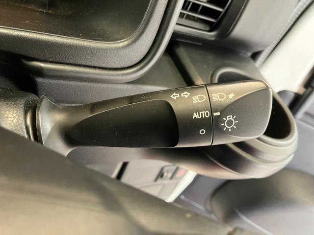 ハイゼットカーゴＤＸ　ルーフキャリア／キーレスエントリーワンオーナー　ＡＭ／ＦＭラジオ　ルーフキャリア　キーレスエントリー　両側スライドドア　ハロゲンヘッドライト　オートライト　取扱説明書　メンテナンスノート（香川県）の中古車