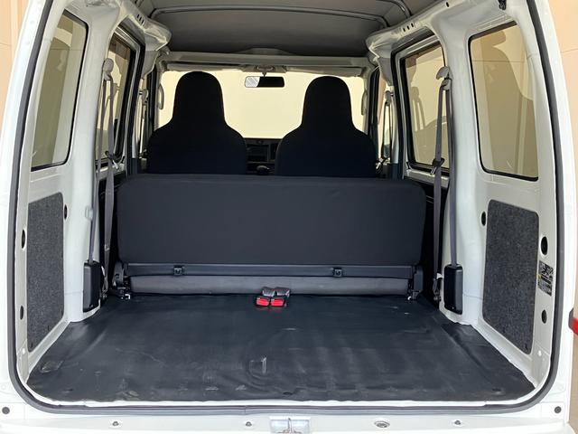 ハイゼットカーゴＤＸ　ルーフキャリア／キーレスエントリーワンオーナー　ＡＭ／ＦＭラジオ　ルーフキャリア　キーレスエントリー　両側スライドドア　ハロゲンヘッドライト　オートライト　取扱説明書　メンテナンスノート（香川県）の中古車