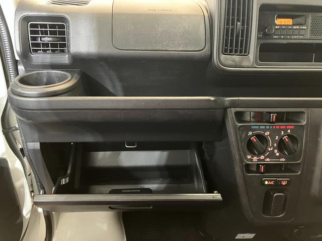 ハイゼットカーゴＤＸ　ルーフキャリア／キーレスエントリーワンオーナー　ルーフキャリア　キーレスエントリー　ＡＭ／ＦＭラジオ　アイドリングストップ　ハロゲンヘッドライト　オートライト　取扱説明書　メンテナンスノート（香川県）の中古車