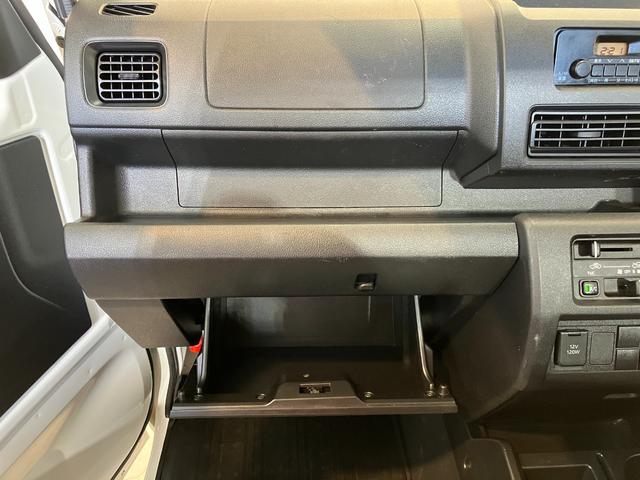 ハイゼットトラックスタンダード（スマアシ非装着車）　ＭＴ／ラジオワンオーナー　ＭＴ　ＡＭ／ＦＭラジオ　ハロゲンヘッドライト　オートライト　取扱説明書　メンテナンスノート（香川県）の中古車