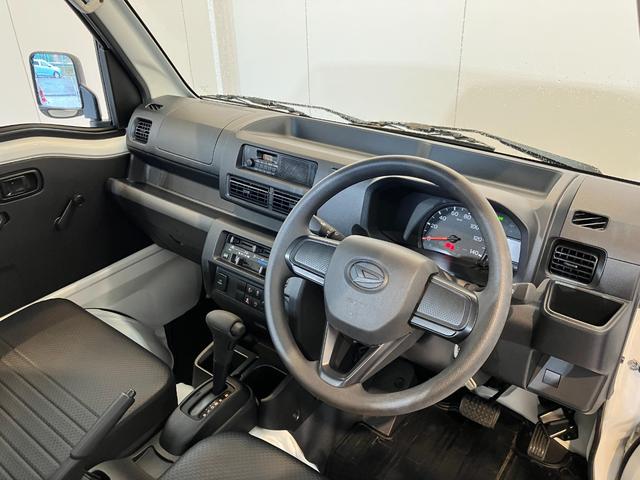 ハイゼットトラックスタンダード　ＣＶＴ　２ＷＤ　ラジオＣＶＴ　２ＷＤ　　ＡＭ／ＦＭラジオ　ハロゲンヘッドライト　オートライト　オートハイビーム　アイドリングストップ　ワンオーナー　スマアシ（香川県）の中古車