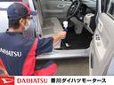 運転席・助手席エアバッグ　オートエアコン　ステアリングスイッチ　オートライト　オートハイビーム　運転席シートヒーター　運転席シートリフター　バックカメラ　スマートキー　スマアシＩＩＩ（香川県）の中古車