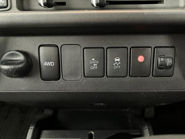 ハイゼットトラックジャンボＳＡIIIｔ純正ナビ　純正ＥＴＣ　社外ドライブレコーダー　社外バックカメラ　４ＷＤ　スマアシＩＩＩｔ　社外１２インチアルミホイール　キーレスエントリー　作業灯　ＬＥＤヘッドランプ　取扱説明書　メンテナンスノート（香川県）の中古車