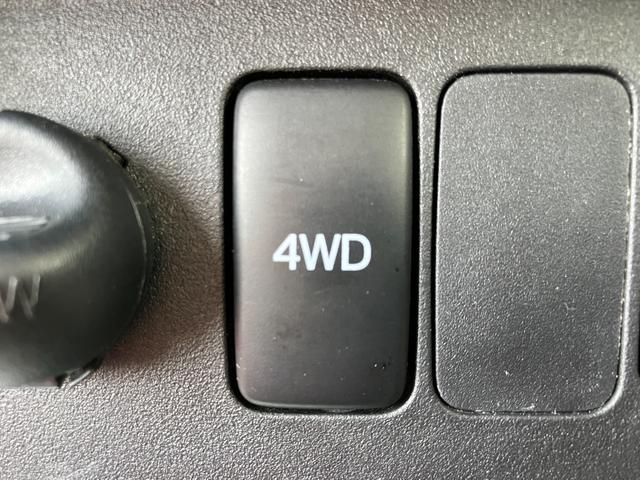 ハイゼットトラックジャンボＳＡIIIｔ純正ナビ　純正ＥＴＣ　社外ドライブレコーダー　社外バックカメラ　４ＷＤ　スマアシＩＩＩｔ　社外１２インチアルミホイール　キーレスエントリー　作業灯　ＬＥＤヘッドランプ　取扱説明書　メンテナンスノート（香川県）の中古車