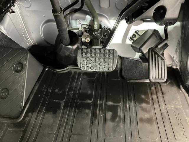 ハイゼットトラックジャンボＳＡIIIｔ純正ナビ　純正ＥＴＣ　社外ドライブレコーダー　社外バックカメラ　４ＷＤ　スマアシＩＩＩｔ　社外１２インチアルミホイール　キーレスエントリー　作業灯　ＬＥＤヘッドランプ　取扱説明書　メンテナンスノート（香川県）の中古車