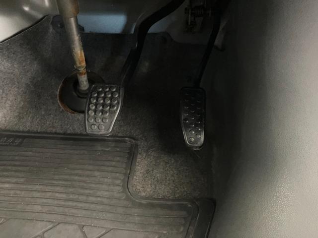 ハイゼットカーゴクルーズ　社外ＥＴＣ／両側スライドドアワンオーナー　社外ＥＴＣ　両側スライドドア　ハロゲンヘッドライト　ＡＭ／ＦＭラジオ　キーレスエントリー　電動格納ミラー　取扱説明書　メンテナンスノート（香川県）の中古車