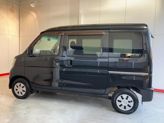 ハイゼットカーゴクルーズ　社外ＥＴＣ／両側スライドドアワンオーナー　社外ＥＴＣ　両側スライドドア　ハロゲンヘッドライト　ＡＭ／ＦＭラジオ　キーレスエントリー　電動格納ミラー　取扱説明書　メンテナンスノート（香川県）の中古車