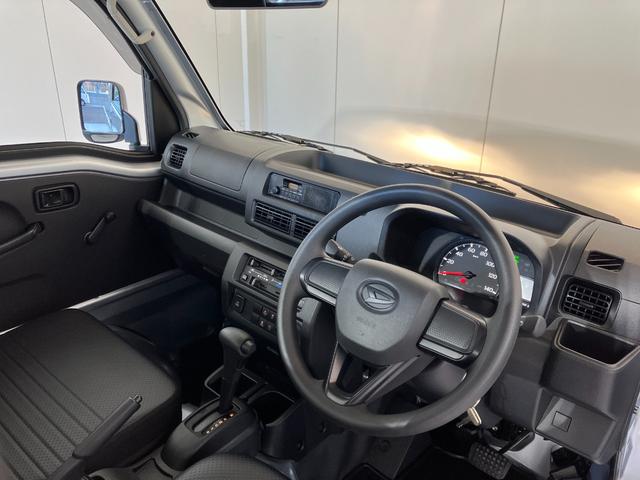 ハイゼットトラックスタンダード　ＡＭ／ＦＭラジオＡＭ／ＦＭラジオ　ハロゲンヘッドライト　オートライト　オートマチックハイビーム　取扱説明書　メンテナンスノート（香川県）の中古車