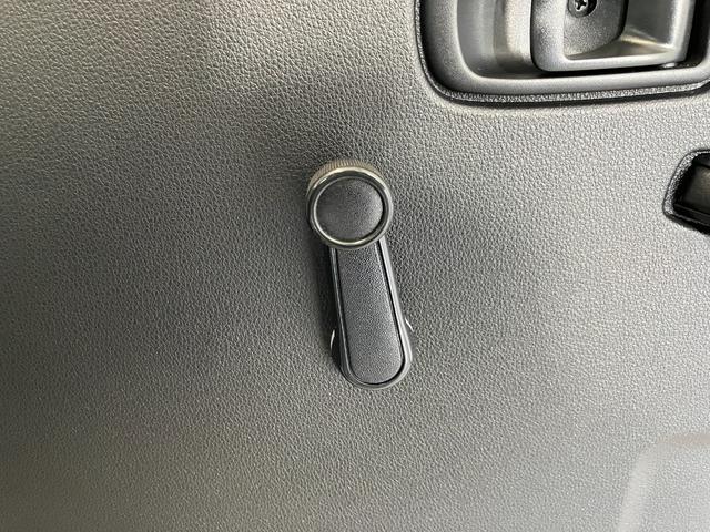 ハイゼットトラックスタンダード　ＡＭ／ＦＭラジオＡＭ／ＦＭラジオ　ハロゲンヘッドライト　オートライト　オートマチックハイビーム　取扱説明書　メンテナンスノート（香川県）の中古車