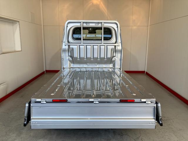 ハイゼットトラックスタンダード　ＡＭ／ＦＭラジオＡＭ／ＦＭラジオ　ハロゲンヘッドライト　オートライト　オートマチックハイビーム　取扱説明書　メンテナンスノート（香川県）の中古車