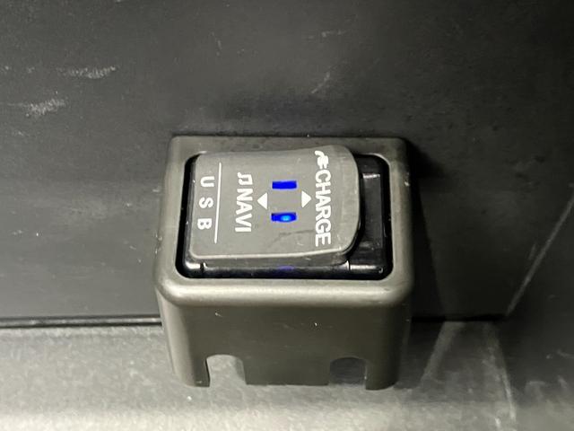 ミラトコットG SAIII DVD/USBチューナー パノラマモニターワイドDVD/USBチューナー パノラマモニター 純正ドライブレコーダー 運転席・助手席シートヒーター LEDヘッドランプ オートライト オートハイビーム ワンオーナー スマートキー スマアシIII(香川県)の中古車