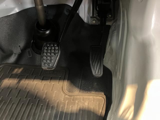 ハイゼットカーゴDX ラジオ ワンオーナーAM/FMラジオ ハロゲンヘッドライト オートライト オートハイビーム ワンオーナー キーレスエントリー アイドリングストップ スマアシ(香川県)の中古車