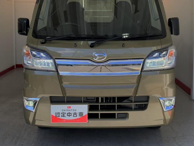 ハイゼットトラックジャンボSAIIIt MT 4WD ナビMT 4WD 純正ナビ Bluetooth接続 USB入力端子 作業灯 LEDヘッドランプ オートライト 取扱説明書 メンテナンスノート(香川県)の中古車