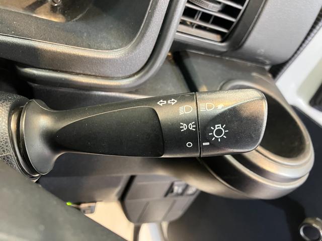 ハイゼットカーゴスペシャル　社外ＥＴＣ／ルーフキャリアワンオーナー　社外ＥＴＣ　ルーフキャリア　両側スライドドア　ハロゲンヘッドライト　ＡＭ／ＦＭラジオ　取扱説明書　メンテナンスノート（香川県）の中古車