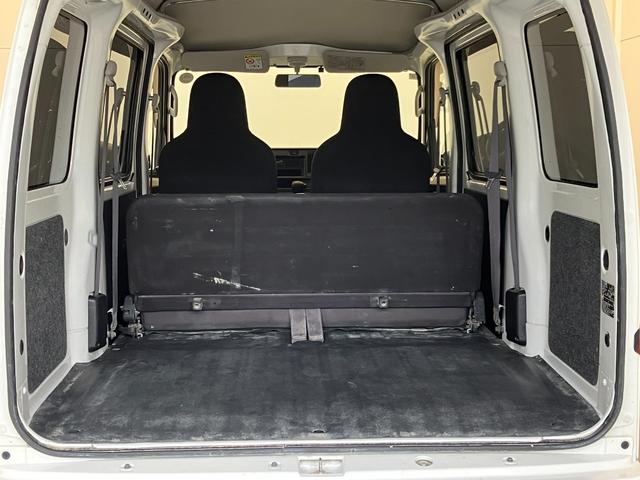 ハイゼットカーゴスペシャル　社外ＥＴＣ／ルーフキャリアワンオーナー　社外ＥＴＣ　ルーフキャリア　両側スライドドア　ハロゲンヘッドライト　ＡＭ／ＦＭラジオ　取扱説明書　メンテナンスノート（香川県）の中古車