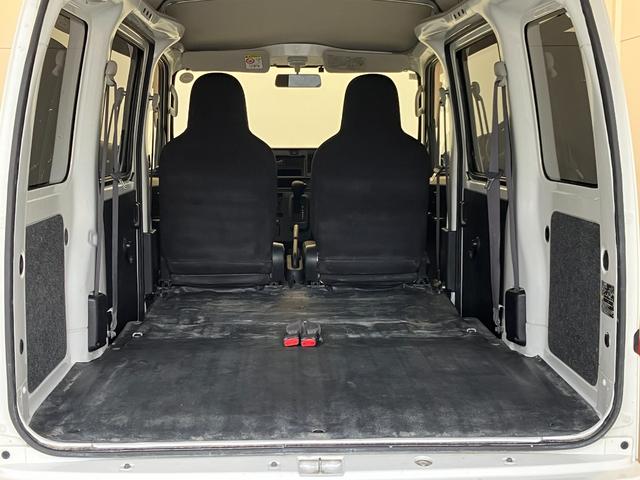 ハイゼットカーゴスペシャル　社外ＥＴＣ／ルーフキャリアワンオーナー　社外ＥＴＣ　ルーフキャリア　両側スライドドア　ハロゲンヘッドライト　ＡＭ／ＦＭラジオ　取扱説明書　メンテナンスノート（香川県）の中古車