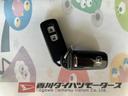 純正ナビ　バックモニター　Ｂｌｕｅｔｏｏｔｈ接続　純正ＥＴＣ　純正１４インチアルミホイール　クルーズコントロール　ＨＩＤヘッドランプ　サイド・カーテンシールドエアバッ　ワンオーナー　スマートキー（香川県）の中古車
