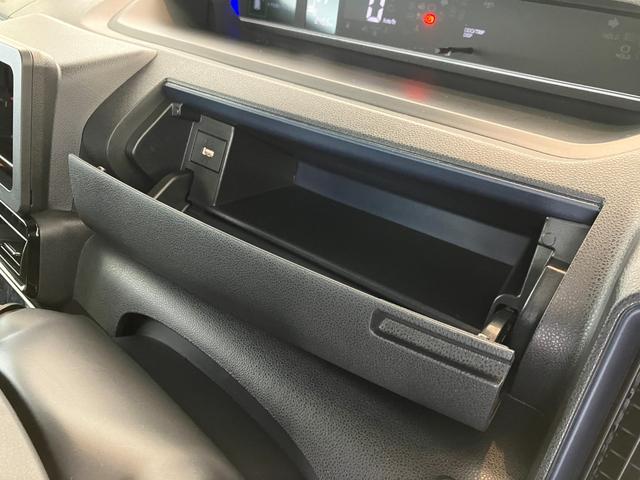 タントカスタムＲＳ　ｅｃｏＩＤＬＥ非装着車ワンオーナー　ターボ　バックモニター対応カメラ　両側パワースライドドア　運転席・助手席シートヒーター　純正１５インチアルミホイール　電動パーキングブレーキ　オートブレーキホールド　スマアシ（香川県）の中古車