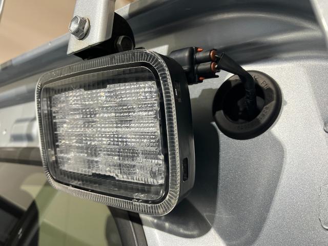 ハイゼットトラックジャンボエクストラ　ＤＶＤ／ＵＳＢチューナーワンオーナー　純正ＤＶＤ／ＵＳＢチューナー　Ｂｌｕｅｔｏｏｔｈ接続　作業灯　ＬＥＤヘッドランプ　電動格納ミラー　スマートキー　取扱説明書　メンテナンスノート（香川県）の中古車