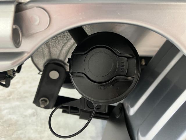 ハイゼットトラックジャンボエクストラ　ＤＶＤ／ＵＳＢチューナーワンオーナー　純正ＤＶＤ／ＵＳＢチューナー　Ｂｌｕｅｔｏｏｔｈ接続　作業灯　ＬＥＤヘッドランプ　電動格納ミラー　スマートキー　取扱説明書　メンテナンスノート（香川県）の中古車