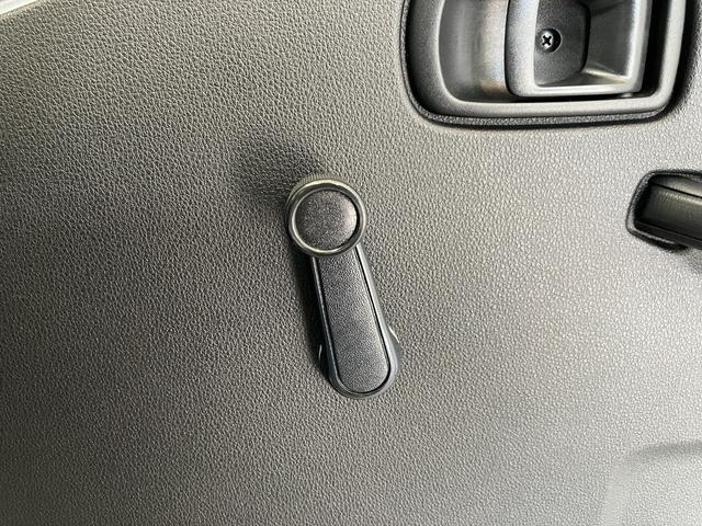 ハイゼットトラックスタンダード　ＡＭ／ＦＭラジオワンオーナー　ＡＭ／ＦＭラジオ　スマアシ　ハロゲンヘッドライト　オートライト　オートマチックハイビーム　取扱説明書　メンテナンスノート（香川県）の中古車