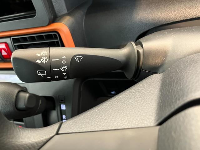 タントファンクロス　オーディオレス／ルーフボックスワンオーナー　オーディオレス　バックモニター対応カメラ　ルーフボックス　両側パワースライドドア　運転席・助手席シートヒーター　電動パーキングブレーキ　電動格納ミラー　純正１５インチアルミホイール（香川県）の中古車