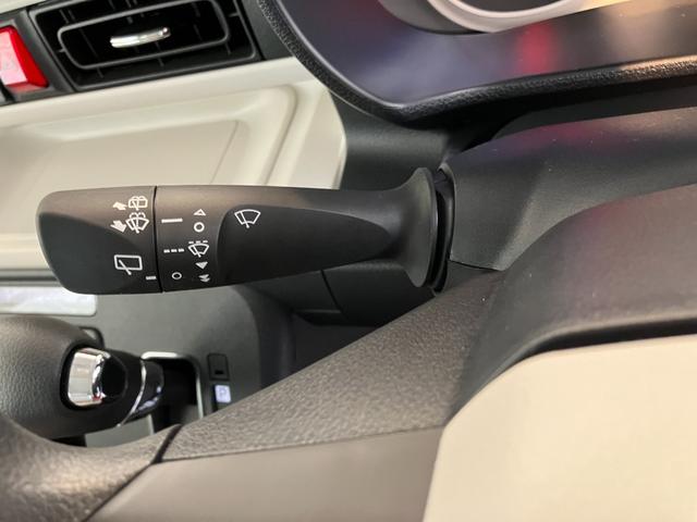 ムーヴキャンバスストライプスＧ　シートヒーター　ホッとカップホルダーワンオーナー　スマートキー　バックモニター対応カメラ　運転席・助手席シートヒーター　ホッとカップホルダー　両側パワースライドドア　電動パーキングブレーキ　オートブレーキホールド　オーディオレス（香川県）の中古車