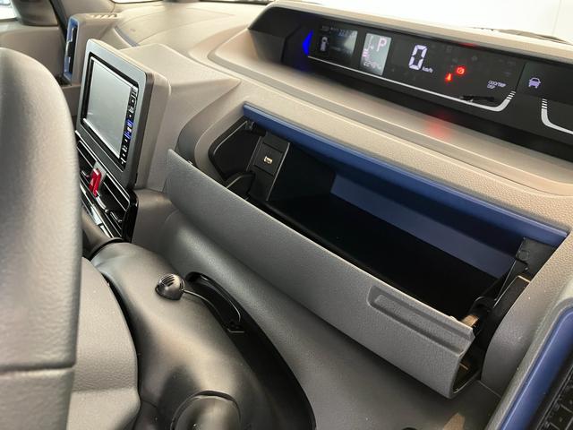 タントカスタムＲＳセレクションワンオーナー　ターボ　純正ナビ　純正ＥＴＣ　純正ドライブレコーダー　バックモニター　運転席・助手席シートヒーター　アダプティブクルーズコントロール　両側パワースライドドア　純正１５インチアルミホイール（香川県）の中古車