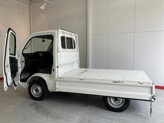 ハイゼットトラックスタンダードワンオーナー　社外ナビ　バックモニター　４ＷＤ　ハロゲンヘッドライト　ラバーマット　可動式灰皿　取扱説明書　メンテナンスノート（香川県）の中古車