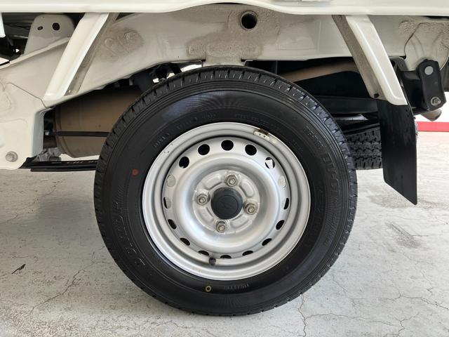 ハイゼットトラックスタンダードワンオーナー　社外ナビ　バックモニター　４ＷＤ　ハロゲンヘッドライト　ラバーマット　可動式灰皿　取扱説明書　メンテナンスノート（香川県）の中古車