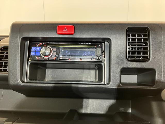 ハイゼットトラックスタンダードＳＡIIIｔワンオーナー　４ＷＤ　ＣＤレシーバー　スマアシＩＩＩｔ　ゴムマット　バイザー　取扱説明書　メンテナンスノート（香川県）の中古車