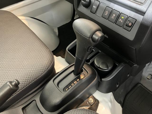 ハイゼットトラックスタンダードＳＡIIIｔワンオーナー　４ＷＤ　ＣＤレシーバー　スマアシＩＩＩｔ　ゴムマット　バイザー　取扱説明書　メンテナンスノート（香川県）の中古車