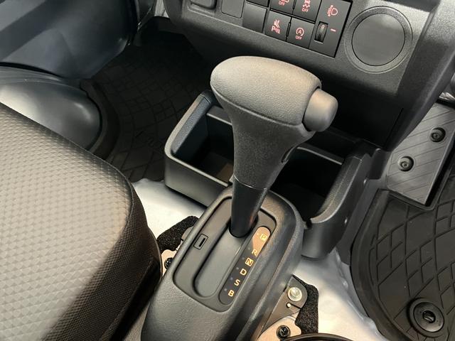 ハイゼットトラックスタンダード　ＡＭ／ＦＭラジオ／ハロゲンヘッドライトワンオーナー　ＡＭ／ＦＭラジオ　スマアシ　ハロゲンヘッドライト　オートライト　オートマチックハイビーム　取扱説明書　メンテナンスノート（香川県）の中古車