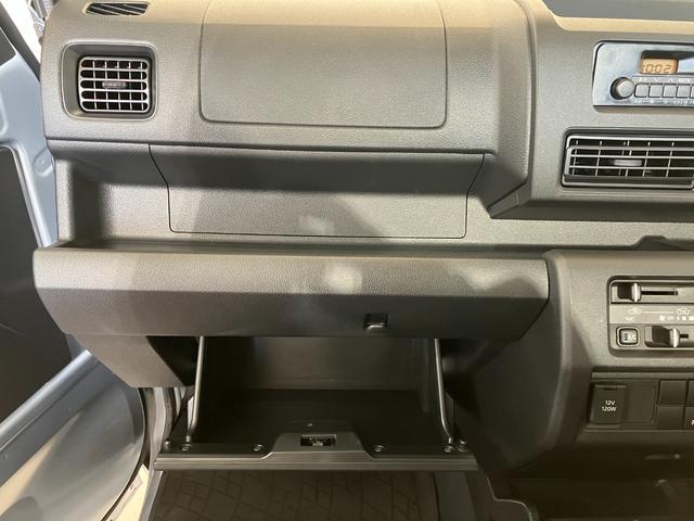 ハイゼットトラックスタンダード　ＡＭ／ＦＭラジオ／ハロゲンヘッドライトワンオーナー　ＡＭ／ＦＭラジオ　スマアシ　ハロゲンヘッドライト　オートライト　オートマチックハイビーム　取扱説明書　メンテナンスノート（香川県）の中古車