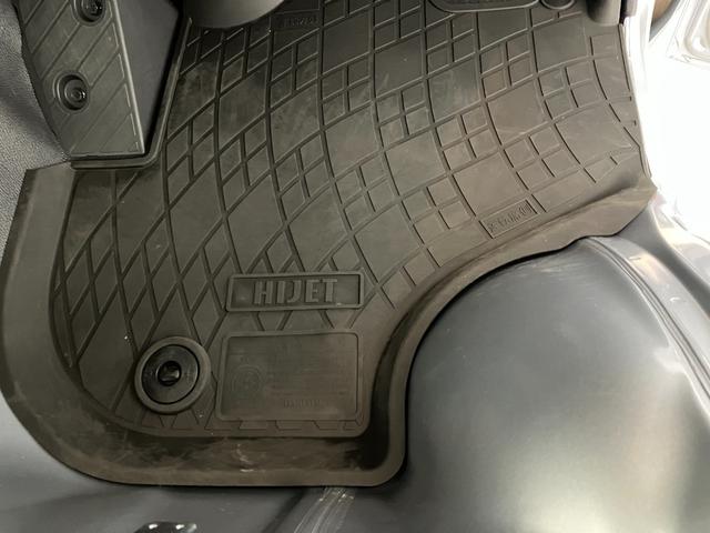 ハイゼットトラックスタンダード　ＡＭ／ＦＭラジオ／ハロゲンヘッドライトワンオーナー　ＡＭ／ＦＭラジオ　スマアシ　ハロゲンヘッドライト　オートライト　オートマチックハイビーム　取扱説明書　メンテナンスノート（香川県）の中古車