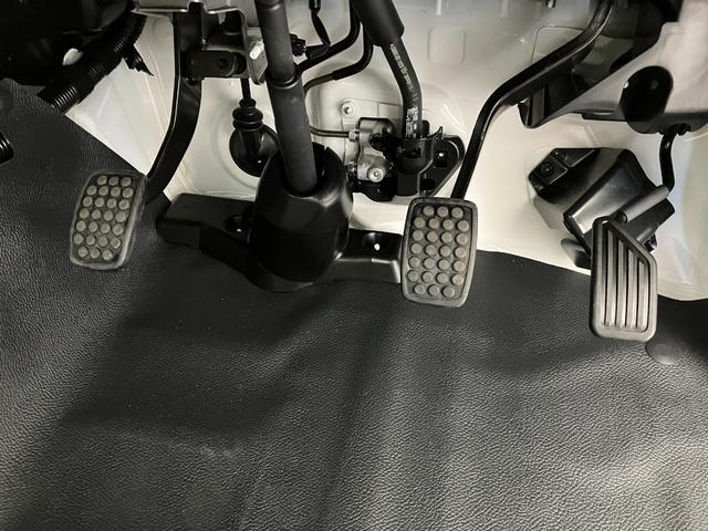 ハイゼットトラック多目的ダンプワンオーナー　４ＷＤ　ＭＴ　作業灯　ハロゲンヘッドライト　ＡＭ／ＦＭラジオ　アイドリングストップ　オートライト　オートマチックハイビーム　スマアシ　取扱説明書　メンテナンスノート（香川県）の中古車