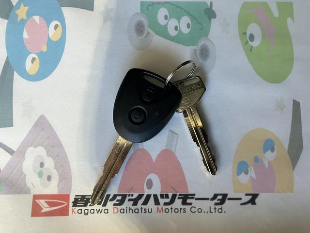 ミライースＬ　ＳＡIII　オーディオレス／キーレスエントリーワンオーナー　オーディオレス　キーレスエントリー　スマアシＩＩＩ　ハロゲンヘッドライト　オートライト　オートマチックハイビーム　シガーソケット　カーペットマット　取扱説明書　メンテナンスノート（香川県）の中古車