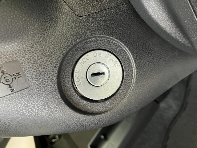 ミライースL SAIII オーディオレス/スマアシIIIワンオーナー オーディオレス スマアシIII キーレスエントリー ハロゲンヘッドライト オートライト オートマチックハイビーム カーペットマット ロングバイザー 取扱説明書 メンテナンスノート(香川県)の中古車