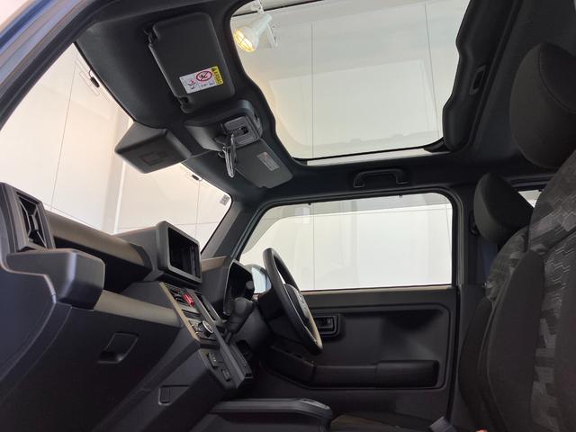 タフトＸ　オーディオレス／ＬＥＤヘッドランプワンオーナー　オーディオレス　バックモニター対応カメラ　電動パーキングブレーキ　オートブレーキホールド　ＬＥＤヘッドランプ　ＵＳＢ入力端子　スマートキー　取扱説明書　メンテナンスノート（香川県）の中古車