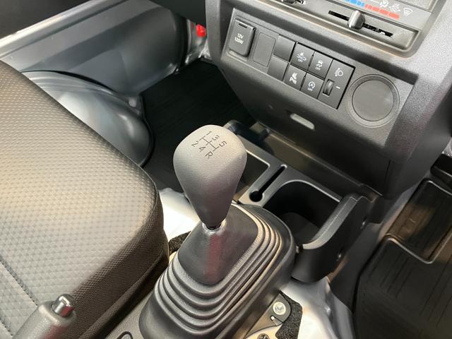 ハイゼットトラックスタンダード　ＭＴ／ＡＭ／ＦＭラジオワンオーナー　ＭＴ　ＡＭ／ＦＭラジオ　ハロゲンヘッドライト　オートライト　オートマチックハイビーム　取扱説明書　メンテナンスノート（香川県）の中古車