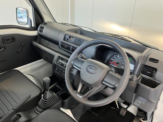 ハイゼットトラックスタンダード MT/AM/FMラジオワンオーナー MT AM/FMラジオ ハロゲンヘッドライト オートライト オートマチックハイビーム スマアシ 取扱説明書 メンテナンスノート(香川県)の中古車