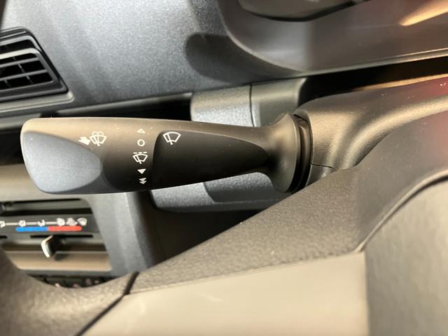 ハイゼットトラックスタンダード MT/AM/FMラジオワンオーナー MT AM/FMラジオ ハロゲンヘッドライト オートライト オートマチックハイビーム スマアシ 取扱説明書 メンテナンスノート(香川県)の中古車